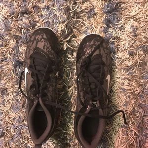 Nike softball cleats